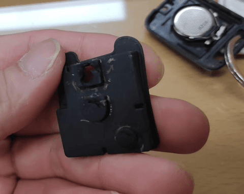 SM3(2010년형) 자동차 리모컨 키 수리하기