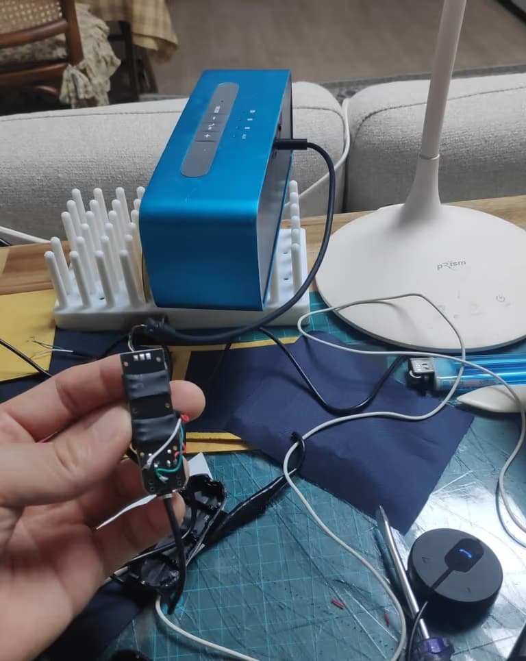 차량용 블루투스 리시버 LBT-990 Aux 단자 수리-6