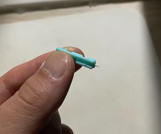 발가락에 난 물혹 - 결절종 짜보기-2