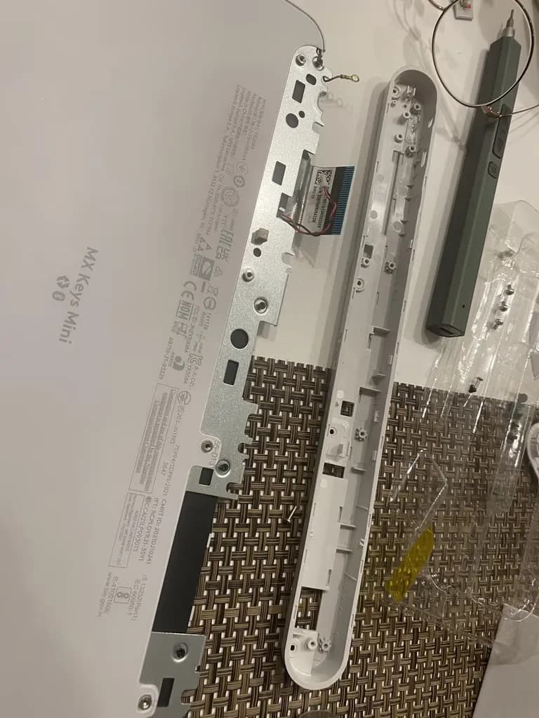 로지텍 MX Keys Mini 분해 세척 후기-14