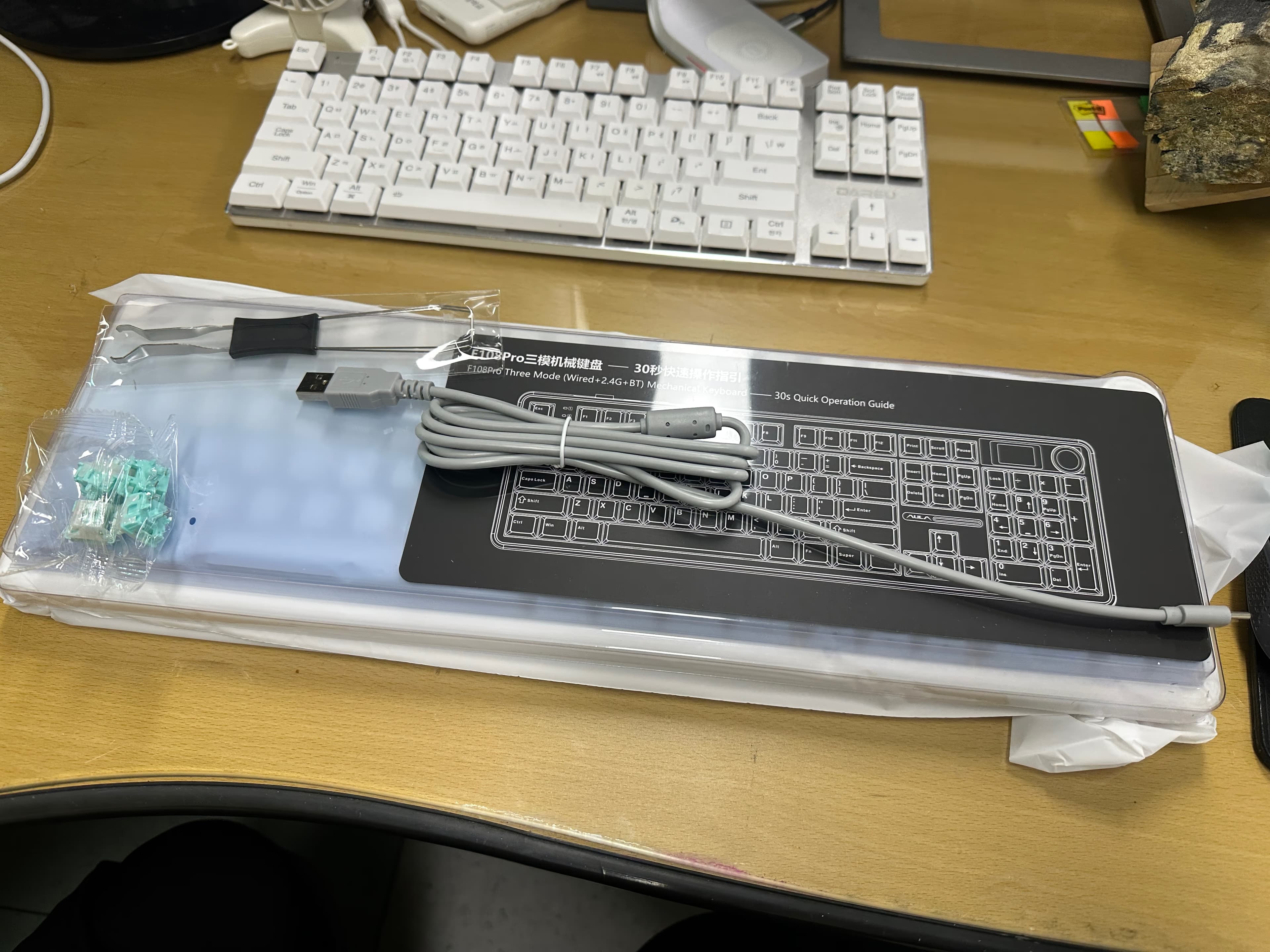 AULA 독거미 F108 pro 풍령축 및 옵테뮤 저소음 피치축 v3 교체 후기-5