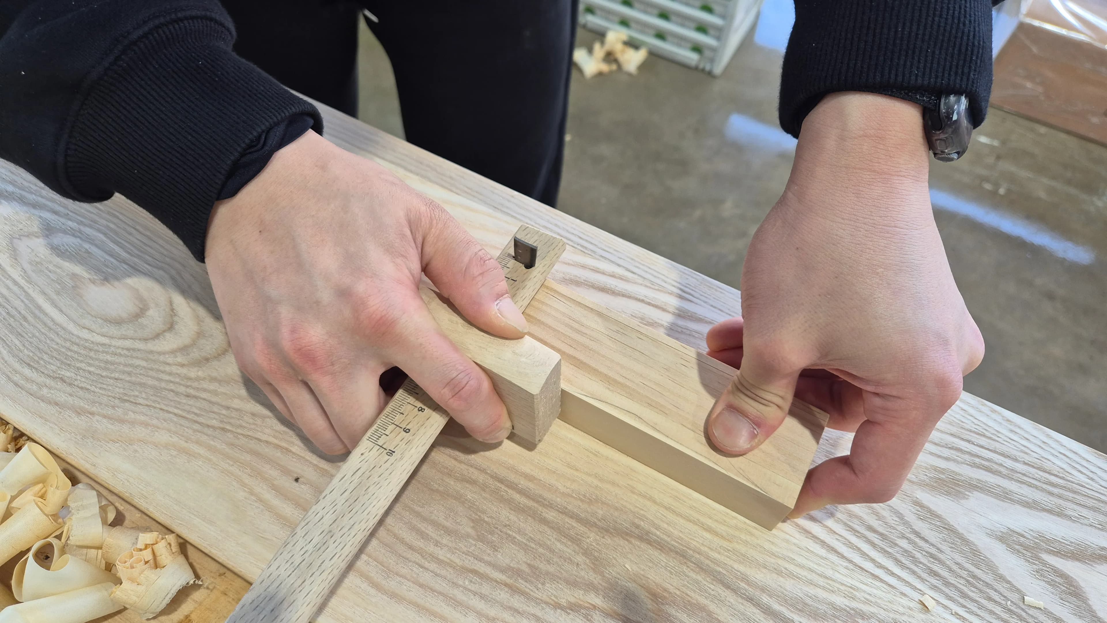 더명장 목공 취미반 2일차 - 대패질, 대패의 구조와 원리-12