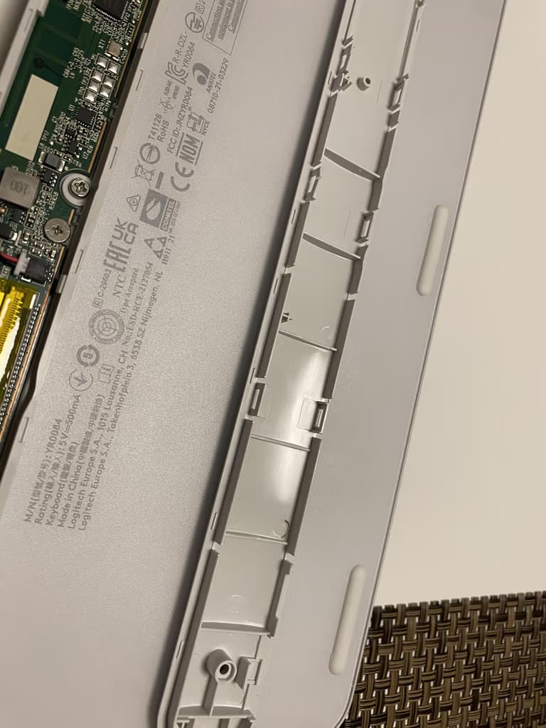 로지텍 MX Keys Mini 분해 세척 후기-4