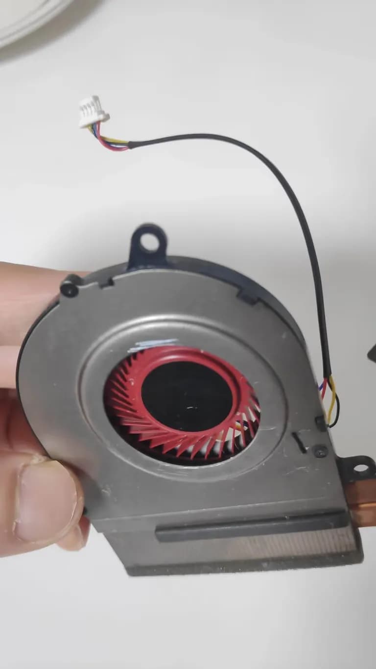 MSI Prestige PS42 8RB 서멀그리스 작업기-12