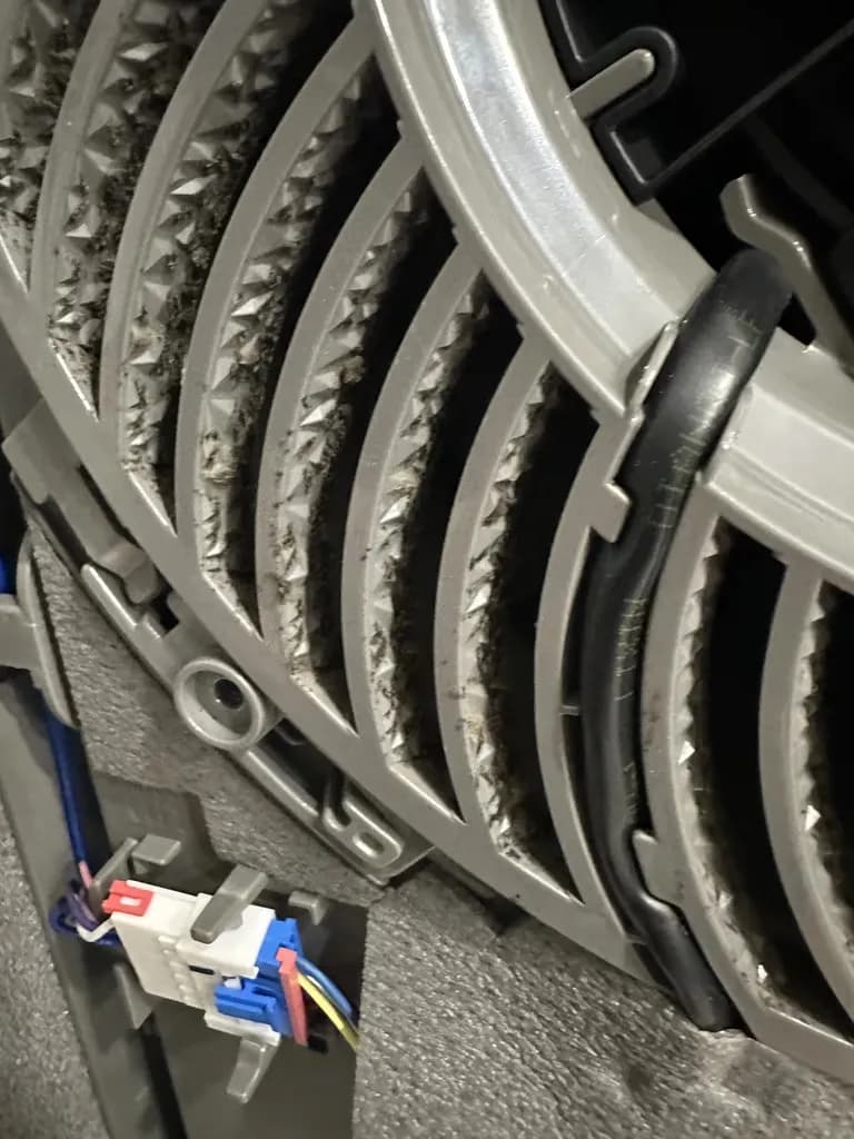 삼성 무풍 에어컨 셀프 청소 후기-21