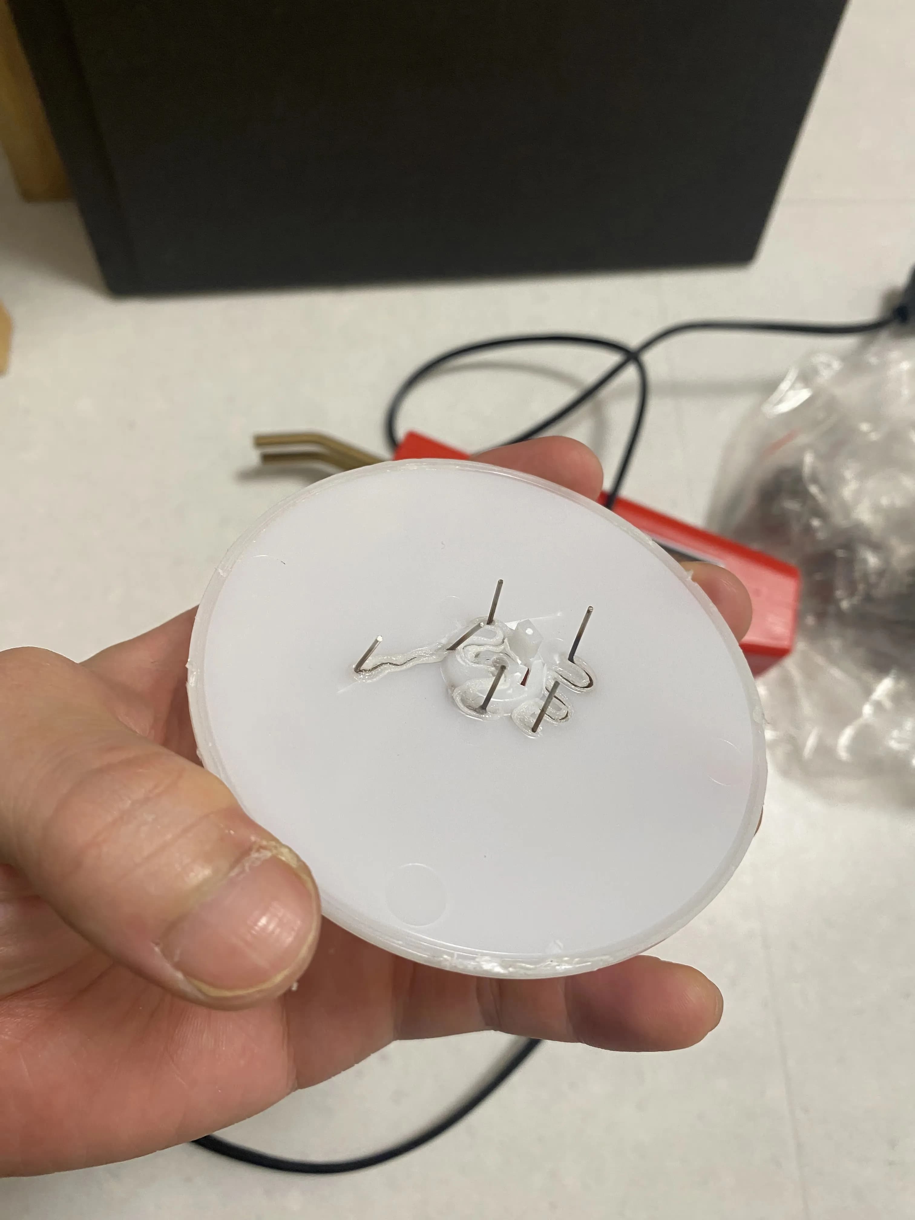 Disassembling and Repairing the LEXON MINA Lamp-11