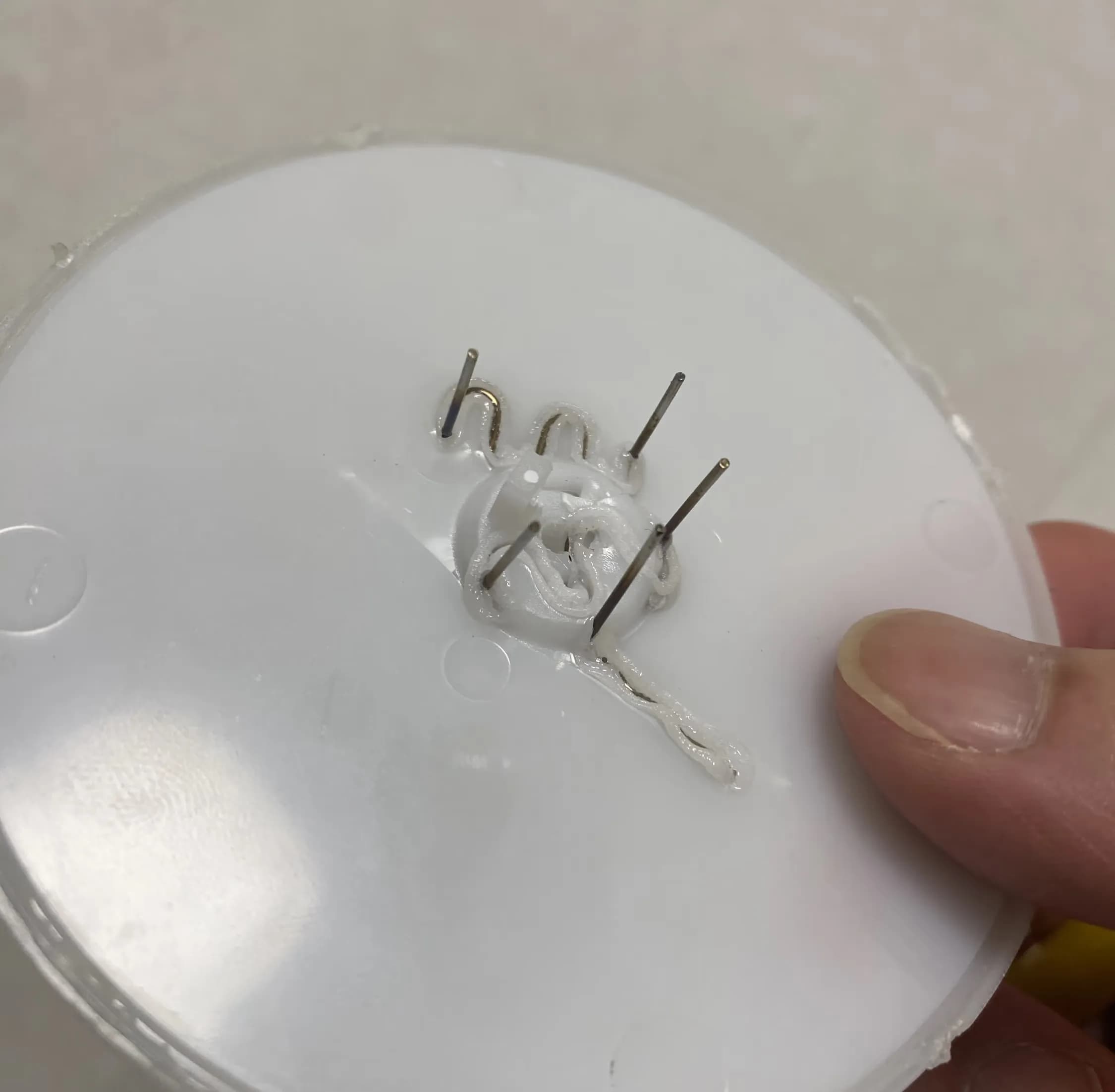 Disassembling and Repairing the LEXON MINA Lamp-10