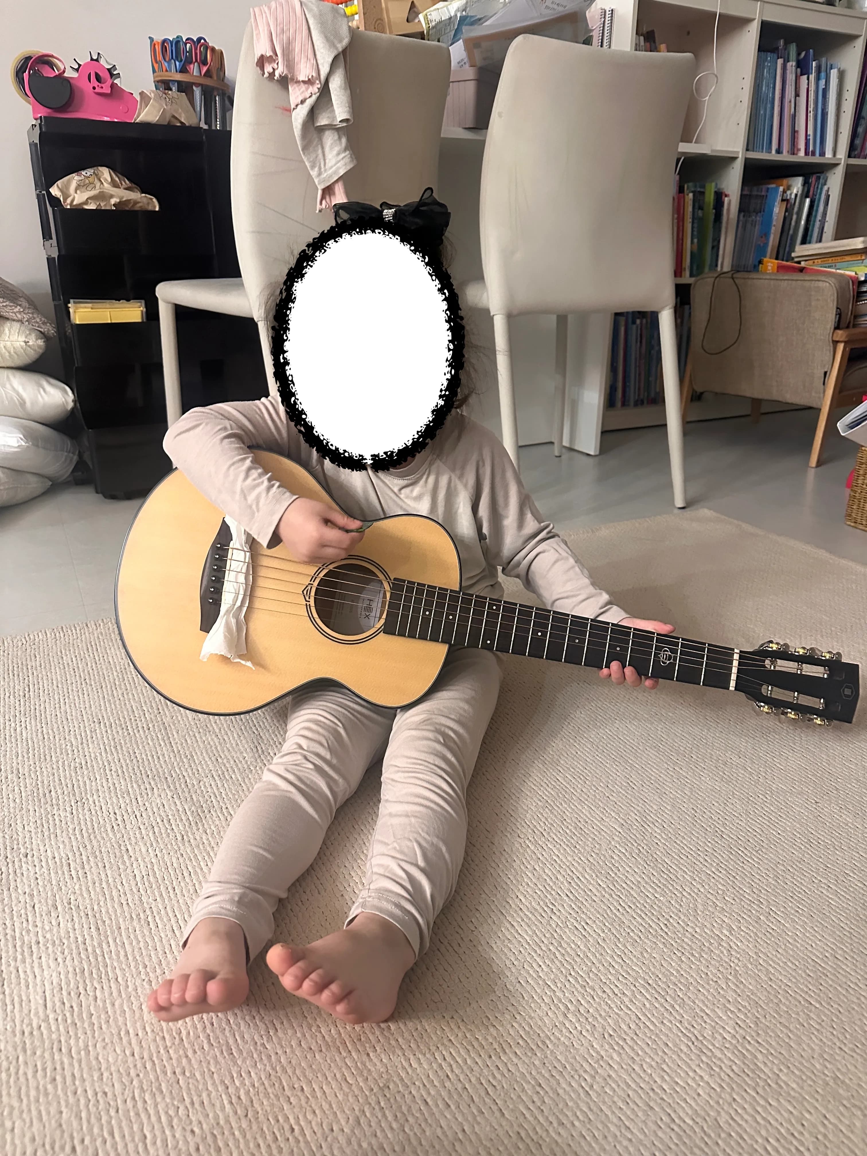 만 4세 아기용 기타 추천 - HEX BB100S vs HEX HIVE P100 M-8